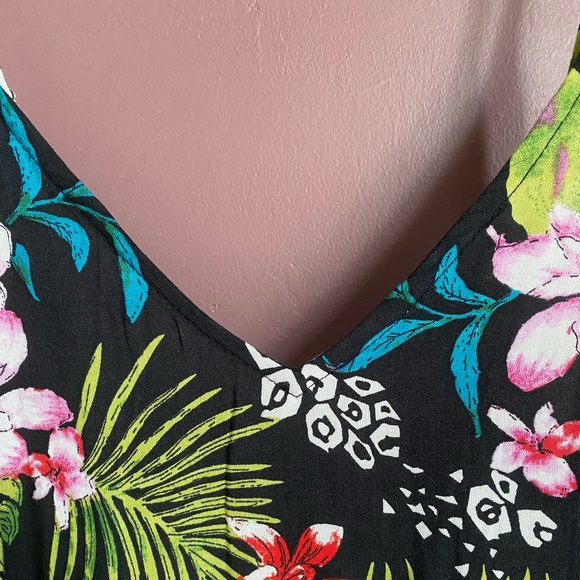 Boho Me Collection Spaghetti Strap High Low Ruffle Hem Floral Maxi Dress small - Picture 8 of 15